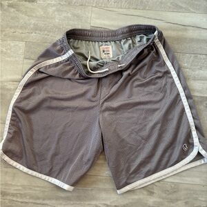 todd snyder x champion grey athletic shorts